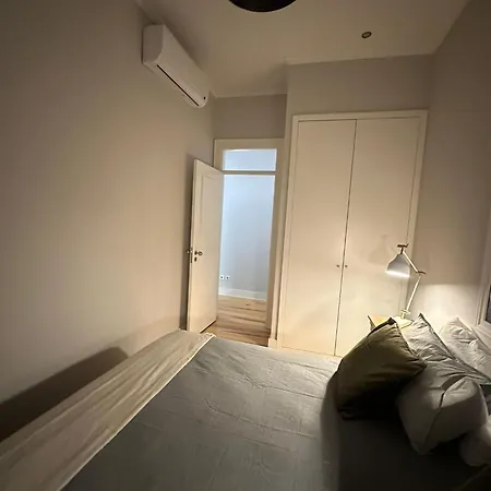 Apartamento Com Varanda E Vista No Centro De Apartment Lissabon