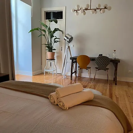 Apartamento Com Varanda E Vista No Centro De Апартаменти *